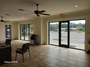 6210 N W St, Pensacola, FL for lease Interior Photo- Image 1 of 14