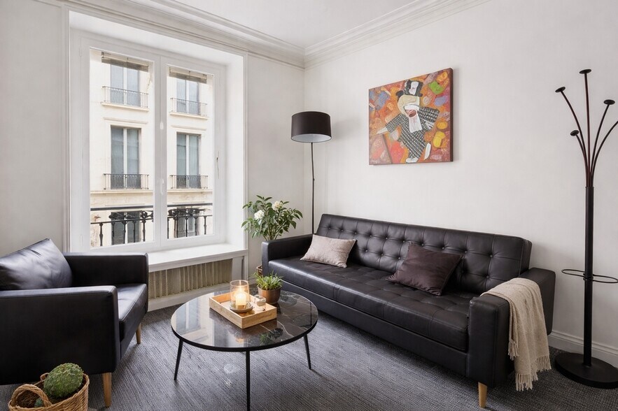 28 Rue Meslay, Paris for lease - Interior Photo - Image 2 of 4