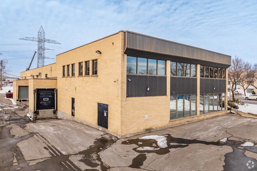 9400-9430 St Pascal-Gagnon, Saint-leonard, QC à vendre - Photo du bâtiment - Image 2 de 3