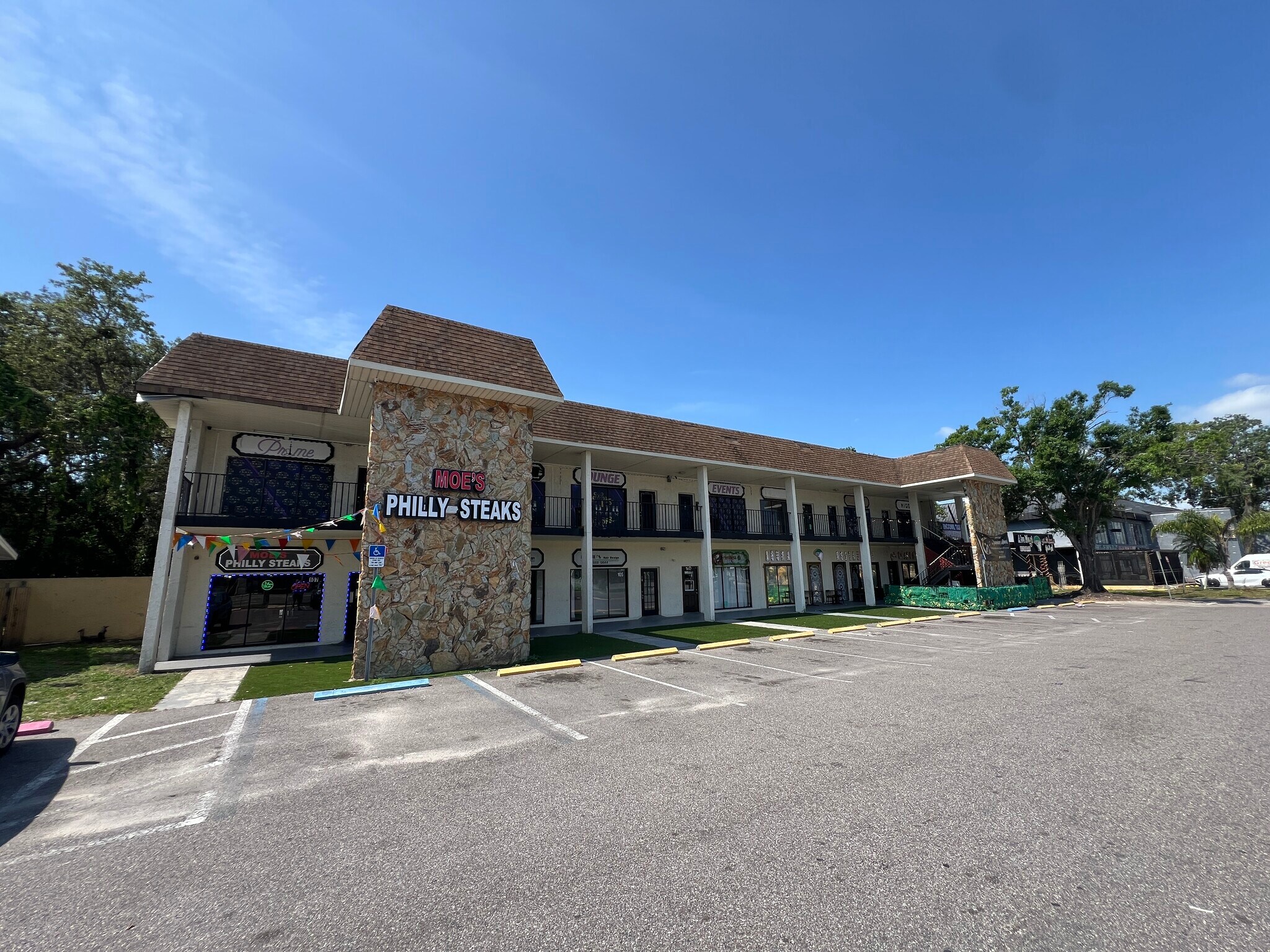 4819 E Busch Blvd, Tampa, FL for lease Building Photo- Image 1 of 9