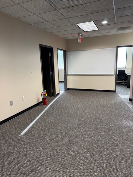 5955 Shiloh Rd E, Alpharetta, GA for lease - Interior Photo - Image 2 of 17