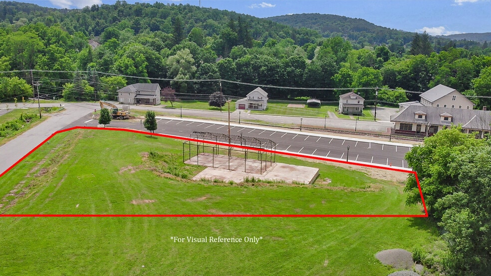 34 Fellows Avenue, Wellsboro, PA for sale - Building Photo - Image 2 of 38