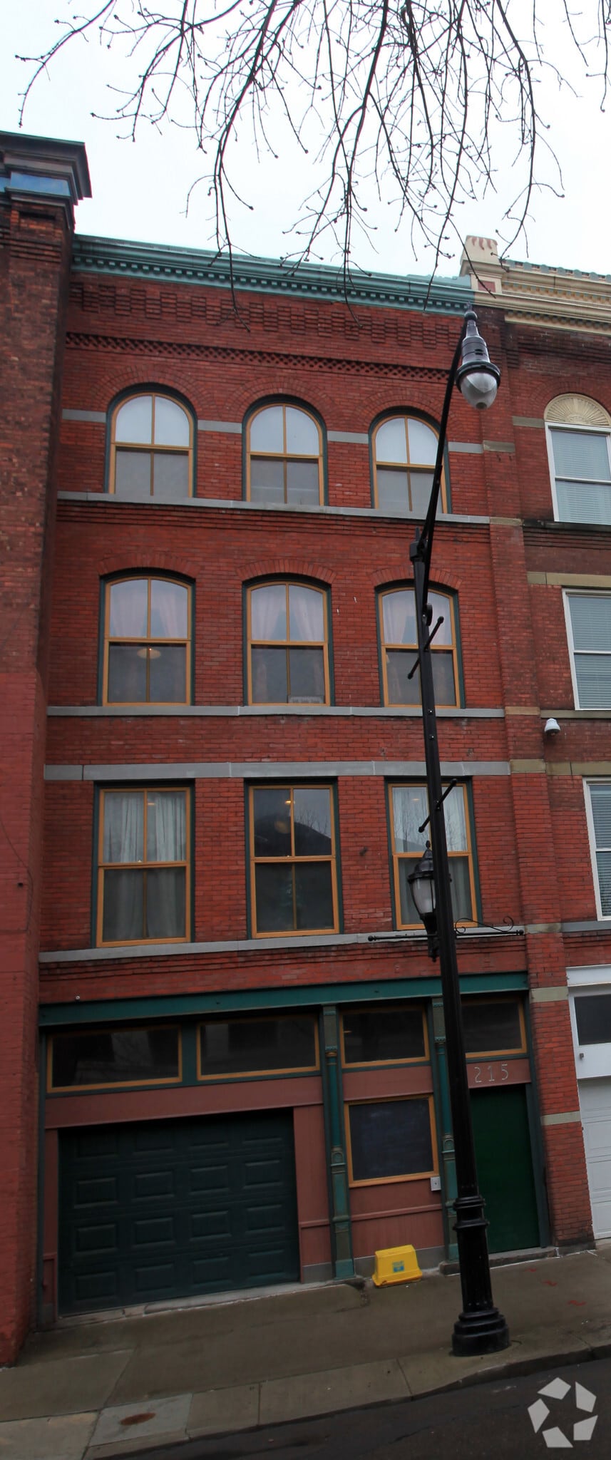 215 State St, Binghamton, NY for sale Primary Photo- Image 1 of 4