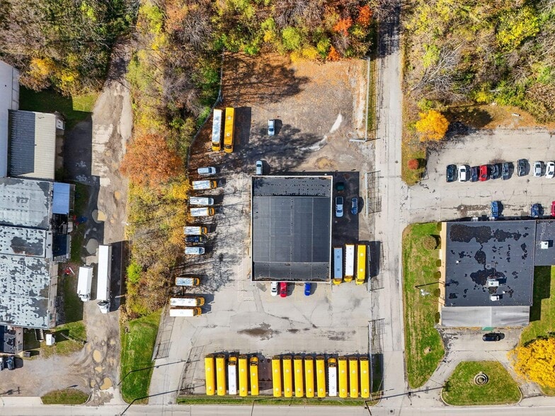 905 Sampson St, New Castle, PA for sale - Building Photo - Image 2 of 13