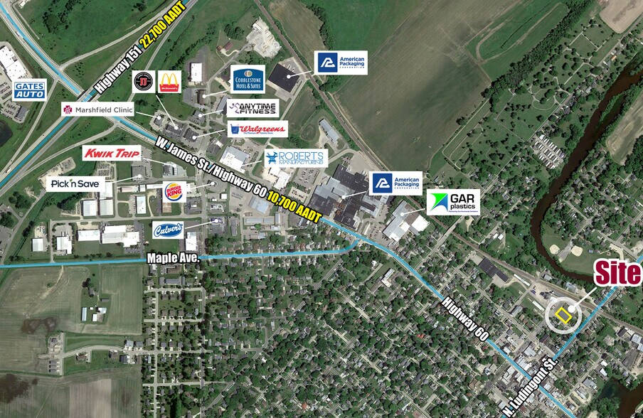 130 W Church St, Columbus, WI à vendre - Photo du bâtiment - Image 2 de 7