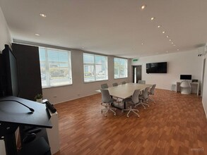 43 Christensen Street, Cheltenham for lease Interior Photo- Image 2 of 3