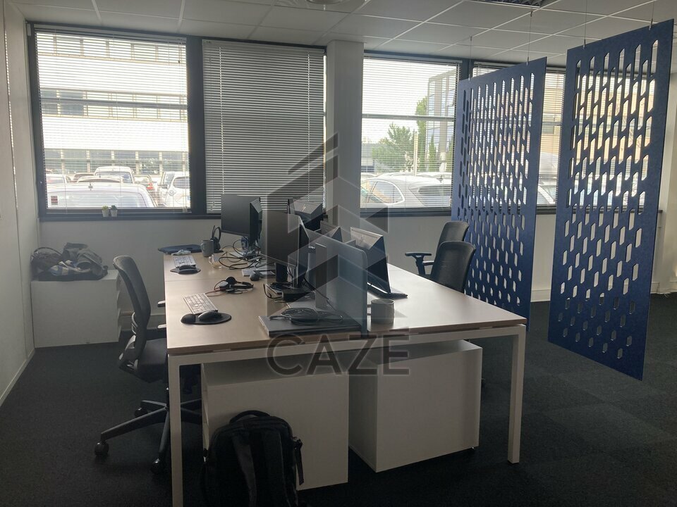 Office in Pessac for lease Interior Photo- Image 1 of 29