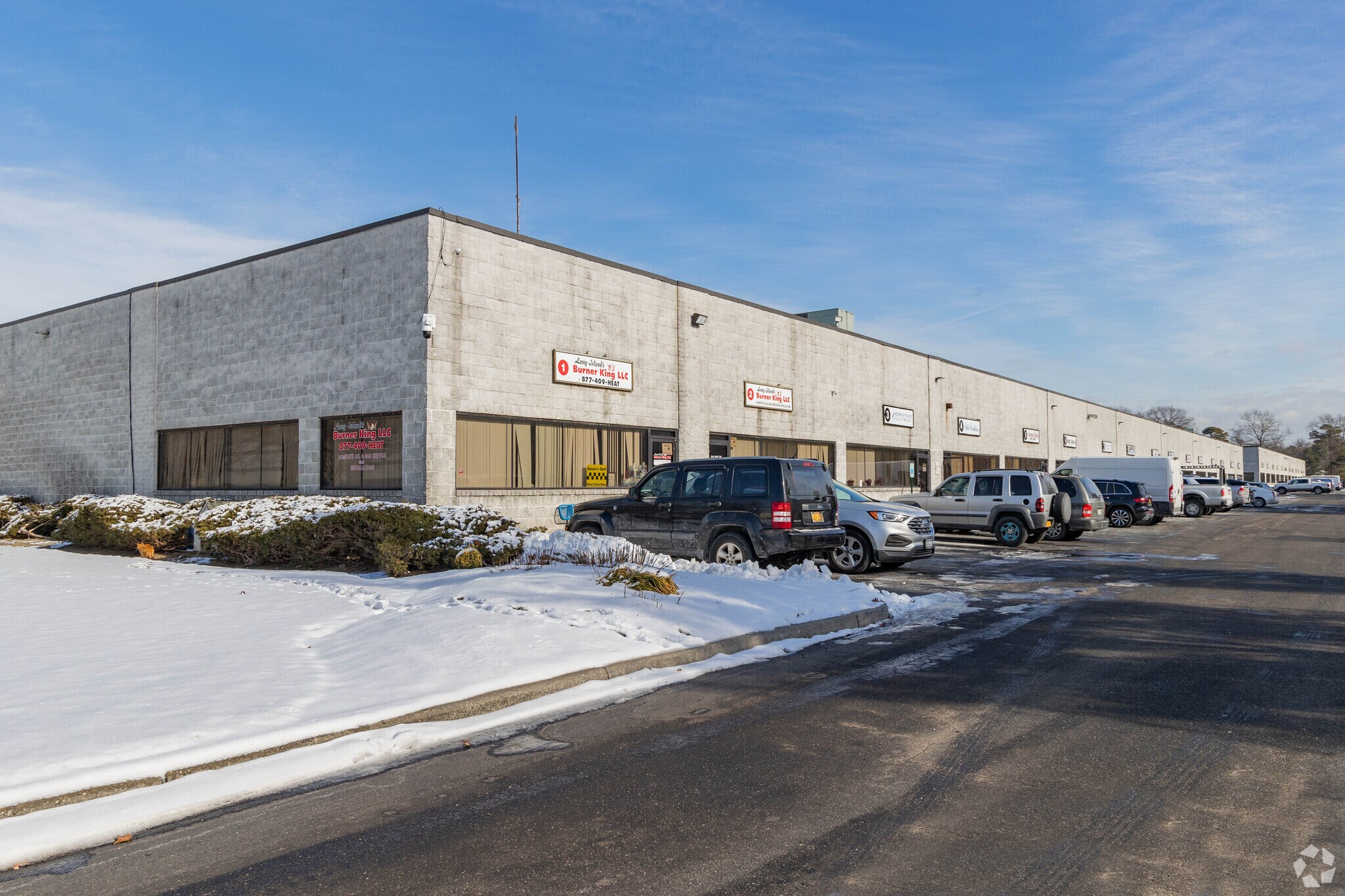 2231 Fifth Ave, Ronkonkoma, NY for lease Building Photo- Image 1 of 21