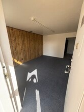 415-453 N Briery Rd, Irving, TX for lease Interior Photo- Image 1 of 7