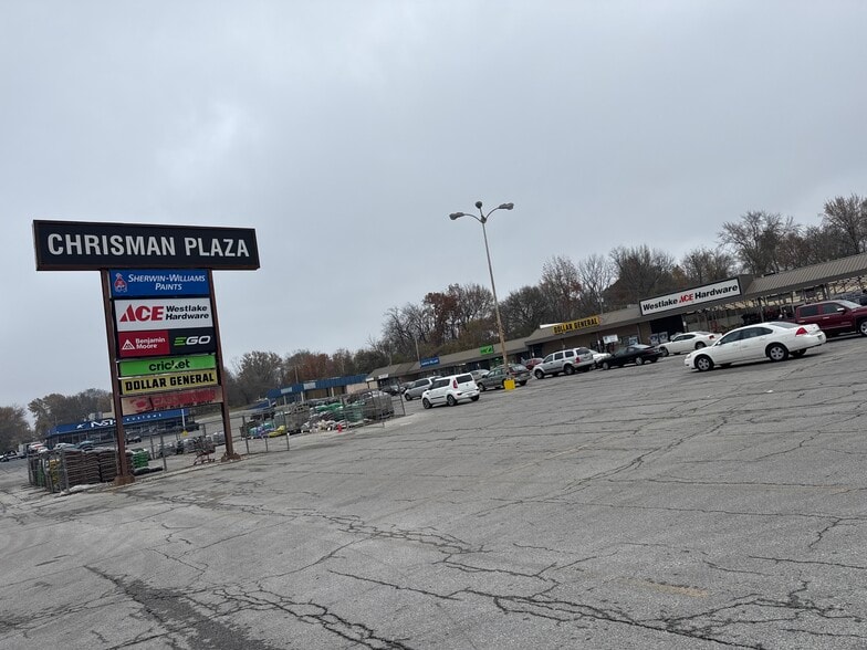 405-523 E 24 Hwy, Independence, MO for lease - Building Photo - Image 3 of 22
