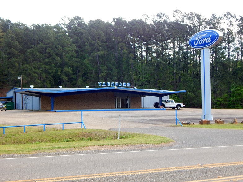 143 Texas Highway 49, Hughes Springs, TX à vendre - Photo du bâtiment - Image 2 de 20