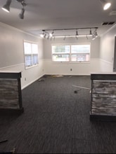 660 Mantoloking Rd, Brick, NJ for lease Interior Photo- Image 2 of 6