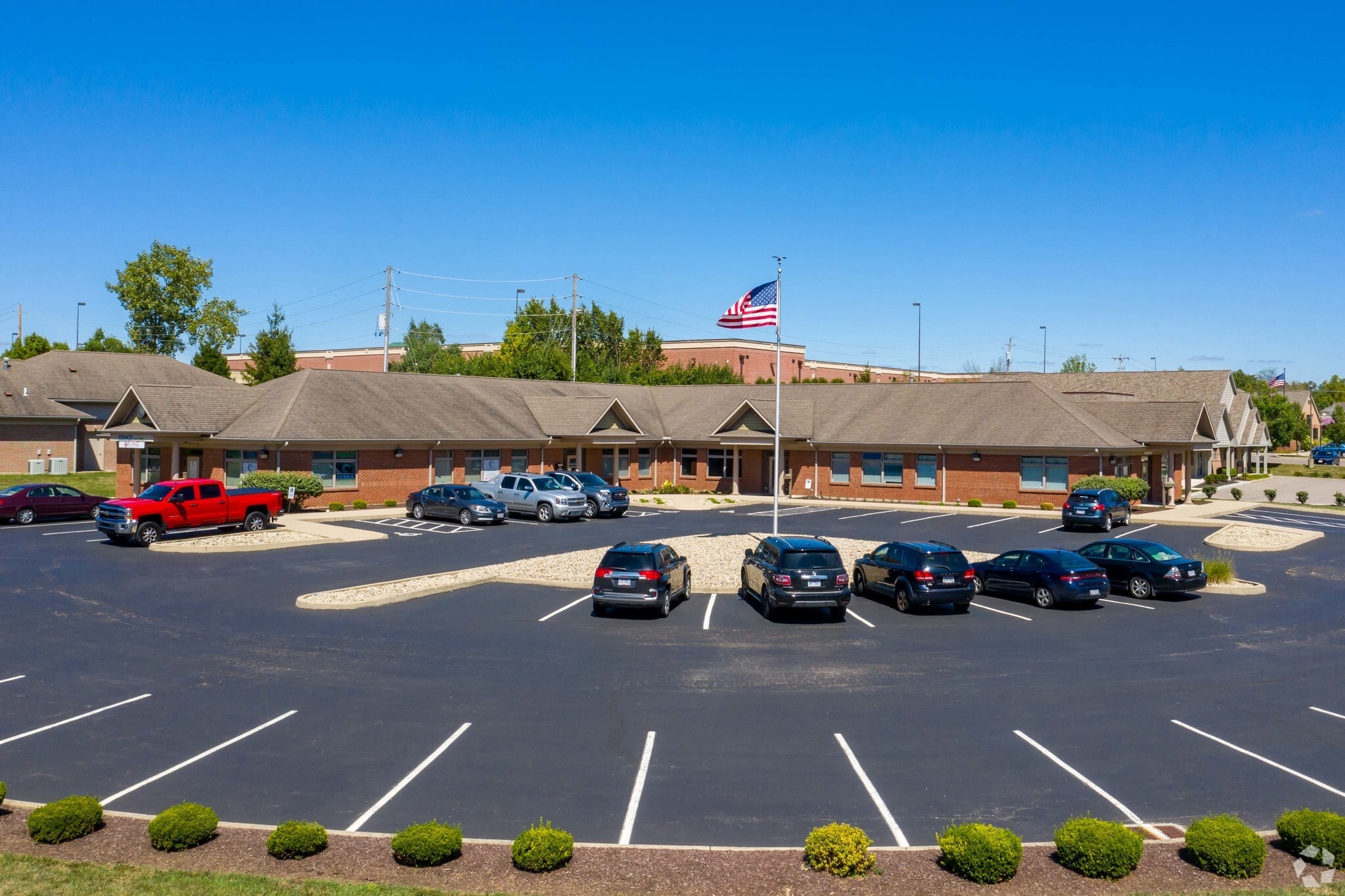 1195 Meadow Bridge Dr, Beavercreek, OH for lease Primary Photo- Image 1 of 5