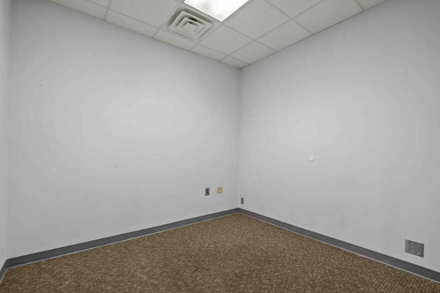 2909 Market St, Wilmington, NC à vendre - Photo intérieure - Image 3 de 13