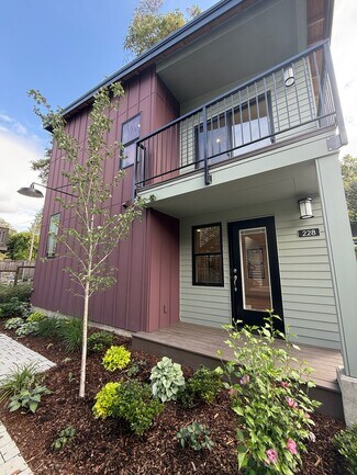 More details for 228 21st Ave E, Seattle, WA - Multifamily for Sale