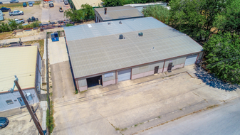 6627 Topper Rdg, San Antonio TX - Warehouse