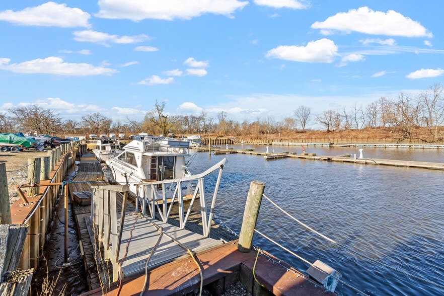625 Harrison St, Riverside, NJ à vendre - Photo du bâtiment - Image 3 de 16