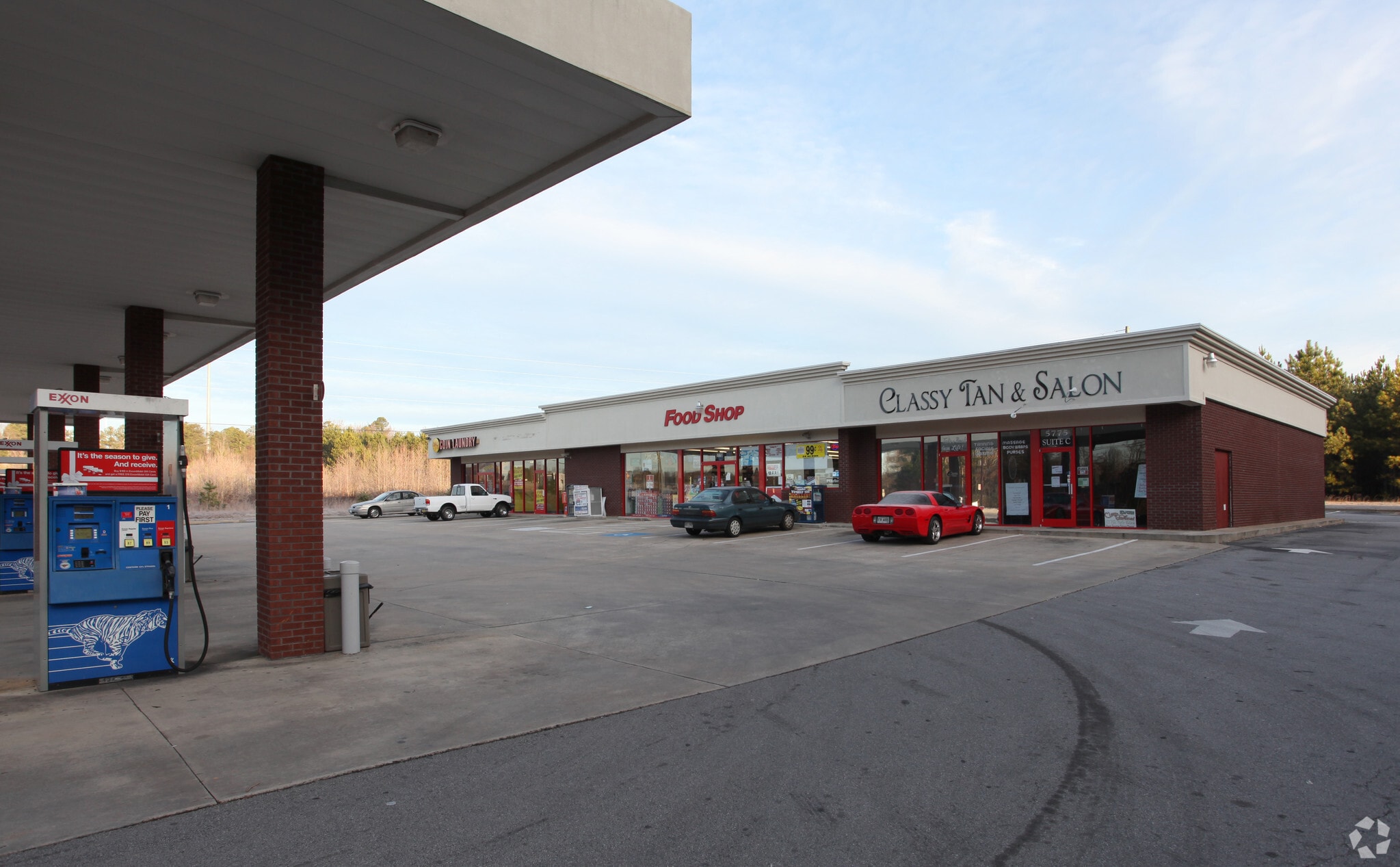 5775 Phil Niekro Blvd, Flowery Branch, GA for lease Building Photo- Image 1 of 5
