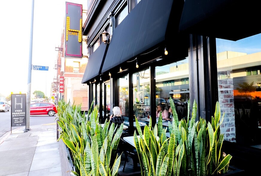 3206 W 8th St, Los Angeles, CA for sale - Building Photo - Image 3 of 20