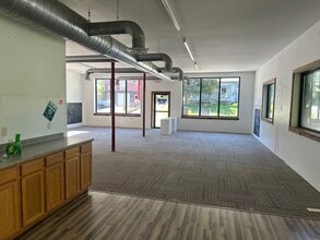 525 Main St, Wilton, ME à louer Photo du bâtiment- Image 1 de 7