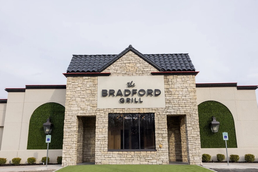 6823 S Yale Ave, Tulsa, OK for sale - Building Photo - Image 1 of 8