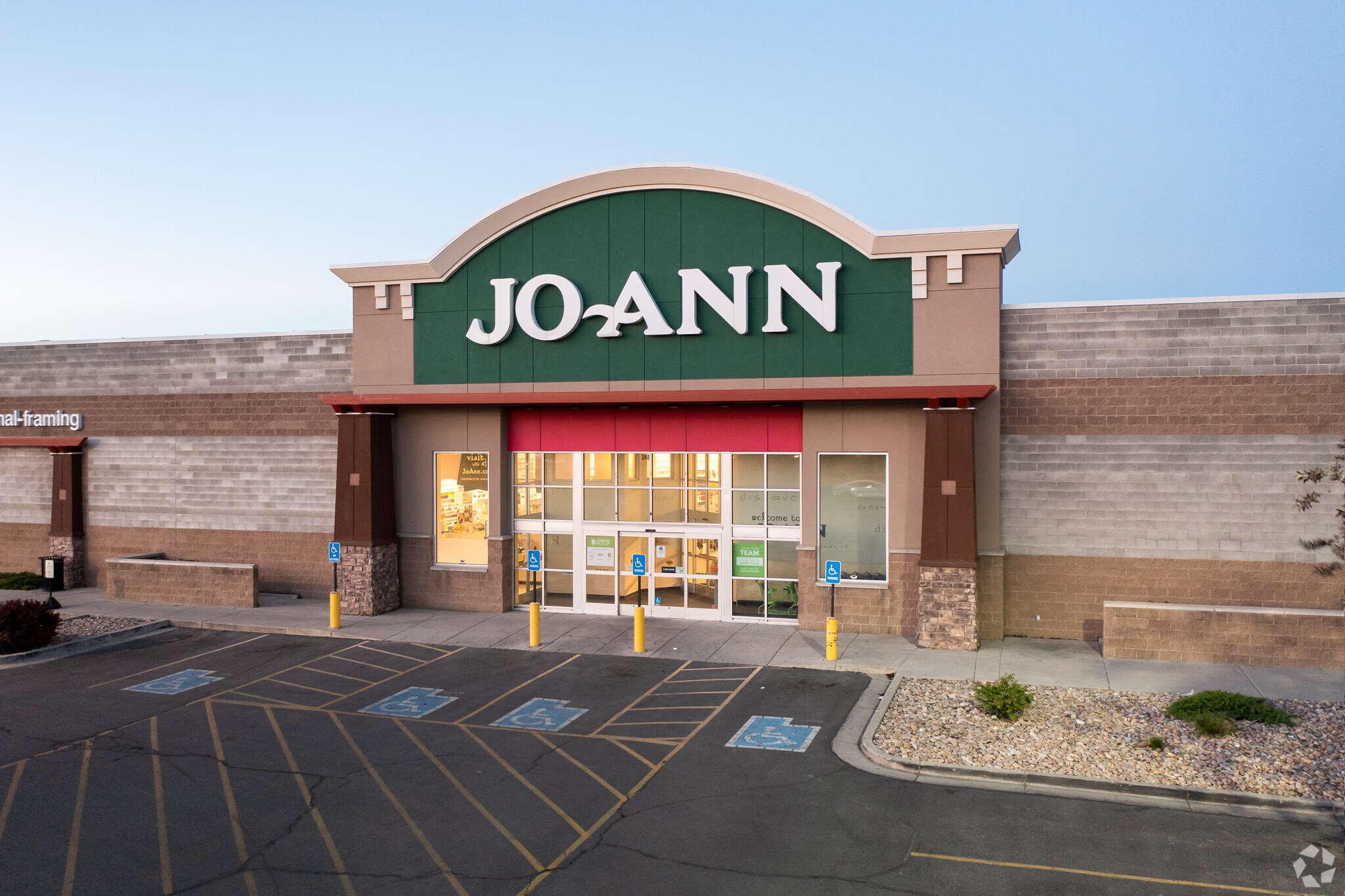 268-280 E 12300 S, Draper, UT for lease Building Photo- Image 1 of 5