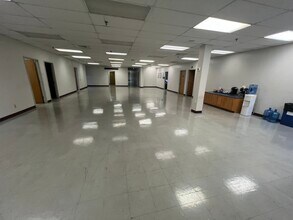 1641 Thompson Rd, Hartselle, AL for lease Building Photo- Image 2 of 10