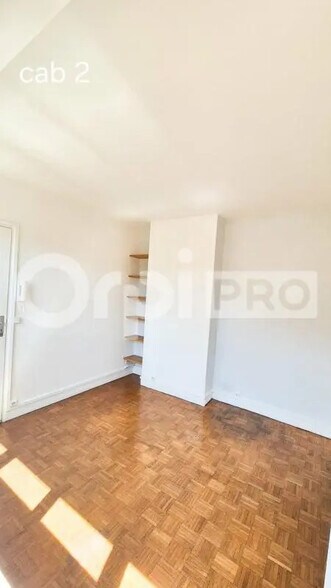 Bureau dans Joinville-le-Pont à louer - Photo intérieure - Image 3 de 7