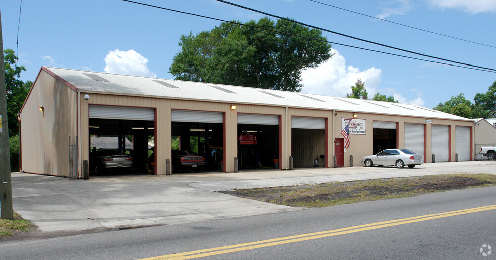 2890 Edison Ave, Jacksonville, FL for lease - Building Photo - Image 2 of 10