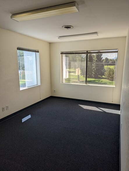 5275 Marshall St, Arvada, CO for sale - Interior Photo - Image 3 of 13