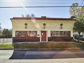 508 Pecore St, Houston, TX for lease Building Photo- Image 1 of 4