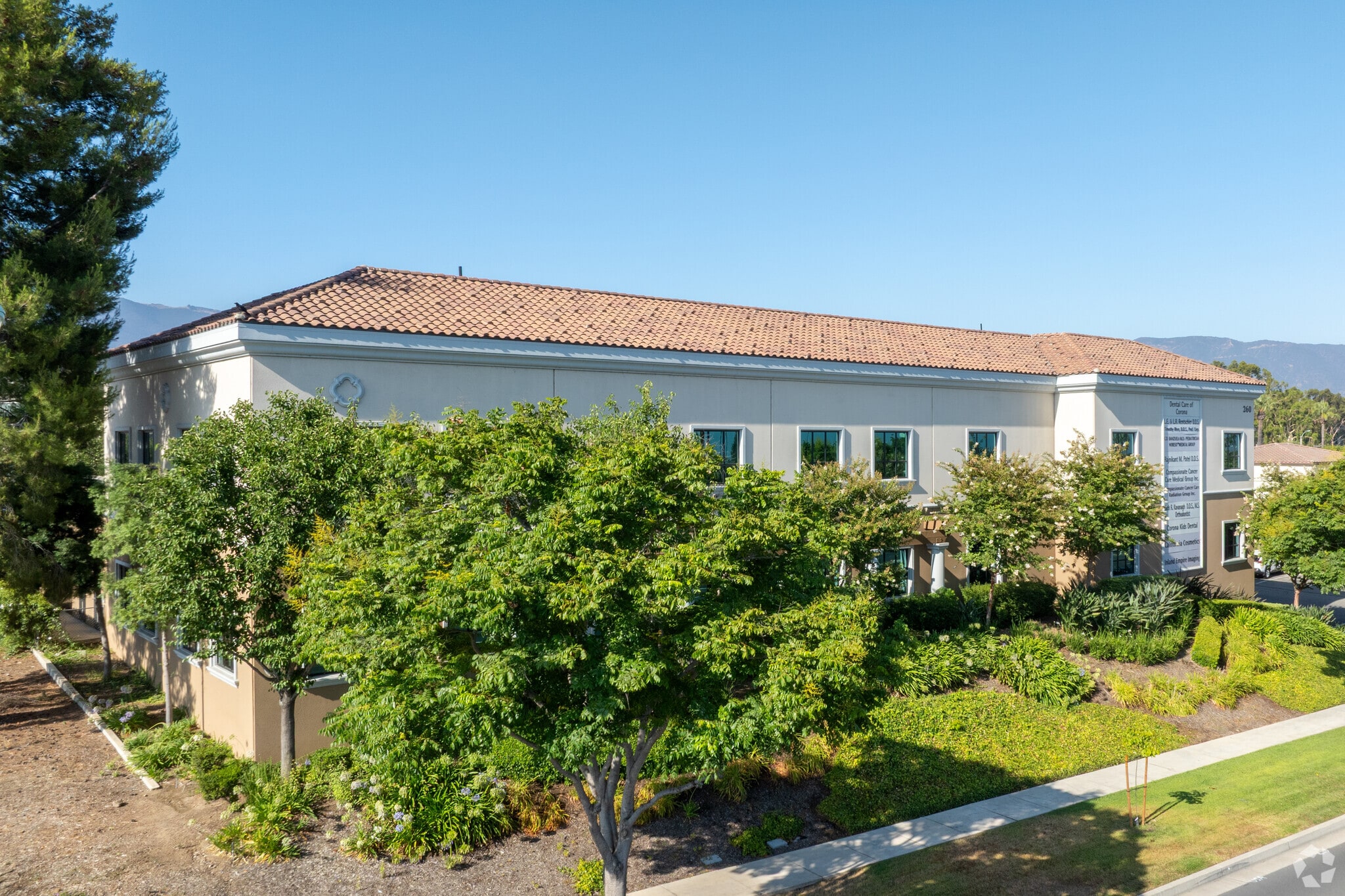 260 E Ontario Ave, Corona, CA for sale Primary Photo- Image 1 of 18