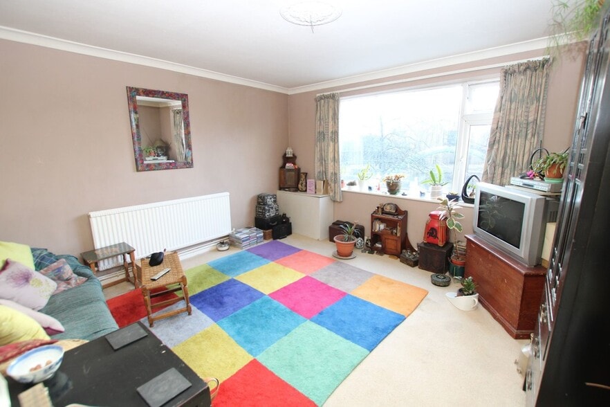 22 Bridge St, Saxilby for lease - Interior Photo - Image 2 of 5