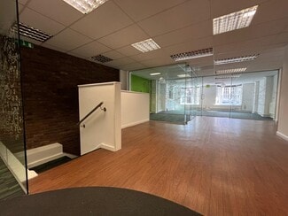 Plus de détails pour 36-38 High St, Ashford - Bureau à louer