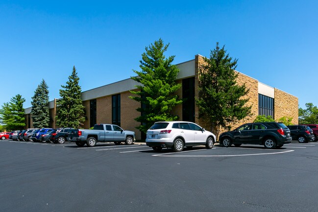 Plus de détails pour 6435 W Castleway Dr, Indianapolis, IN - Bureau à louer