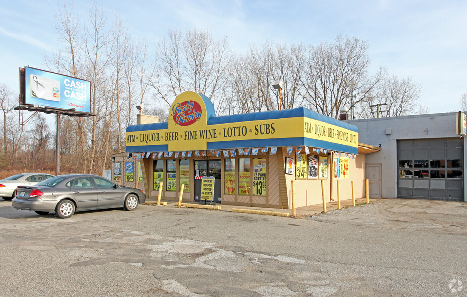 43560 N Groesbeck Hwy, Clinton Township, MI for sale - Primary Photo - Image 1 of 14