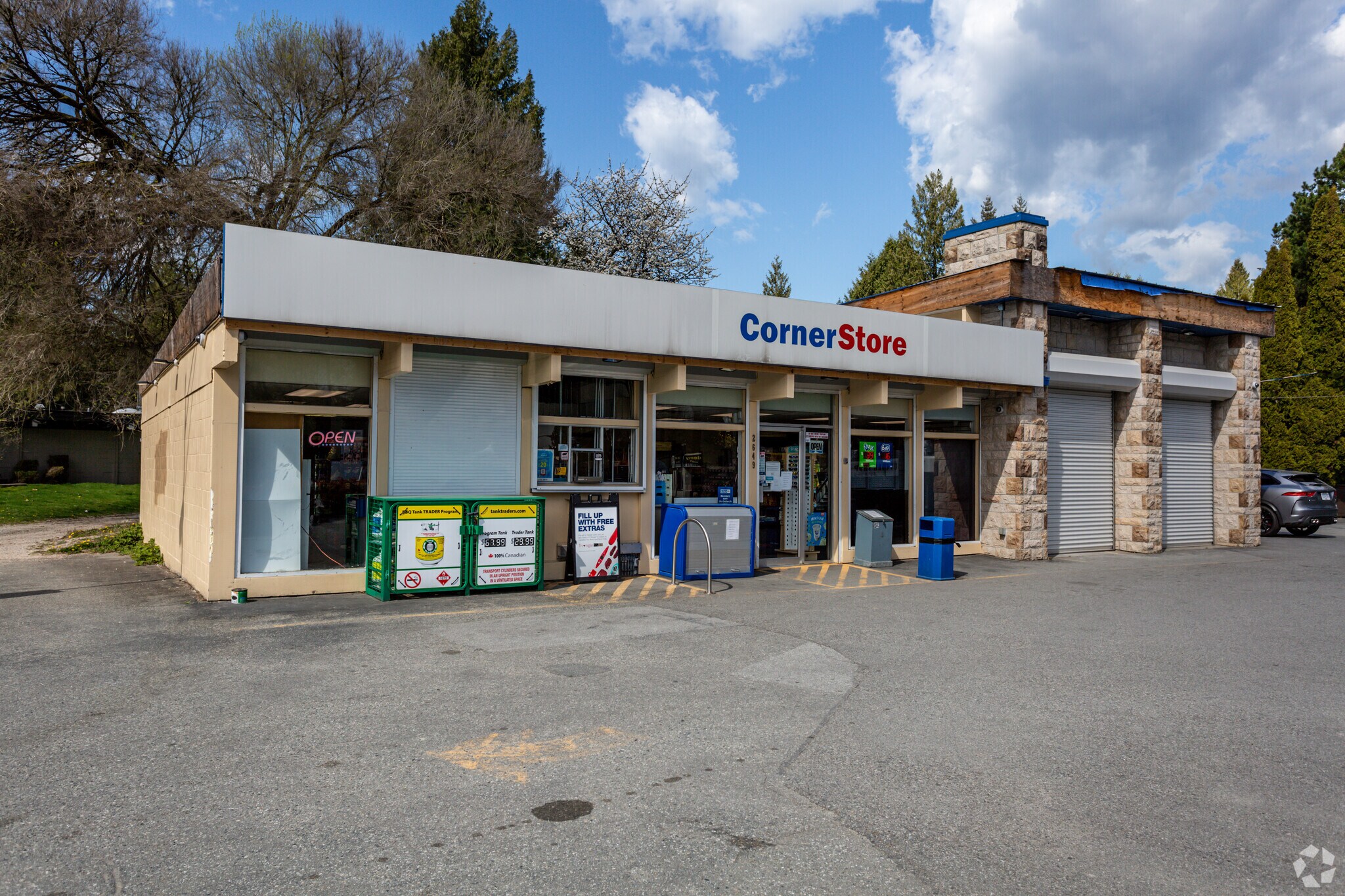 2649 Lougheed Hwy, Port Coquitlam, BC for sale Primary Photo- Image 1 of 1