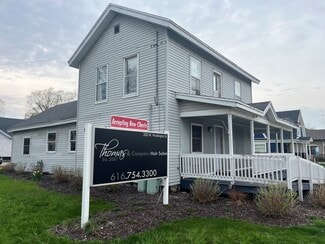 Plus de détails pour 200 W Washington St, Greenville, MI - Bureau à vendre