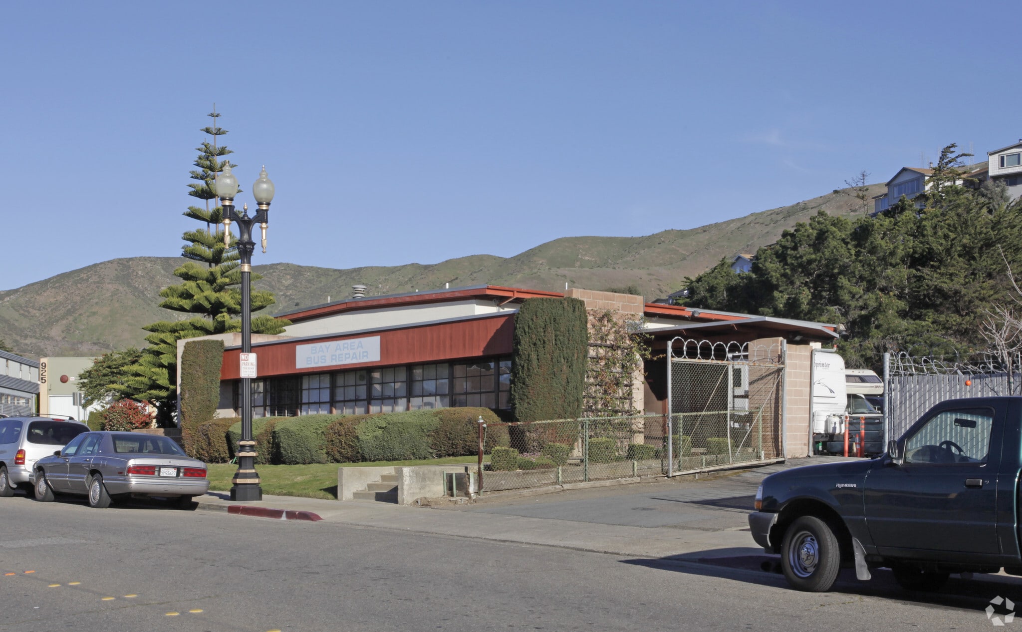 935 Linden Ave, South San Francisco, CA for lease Primary Photo- Image 1 of 5