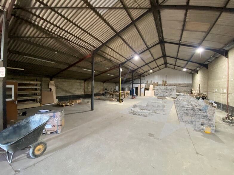 Motley Ml, Weyhill for lease - Building Photo - Image 2 of 3
