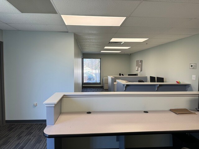 500 W Plainfield Rd, Countryside, IL à louer - Photo intérieure - Image 2 de 16