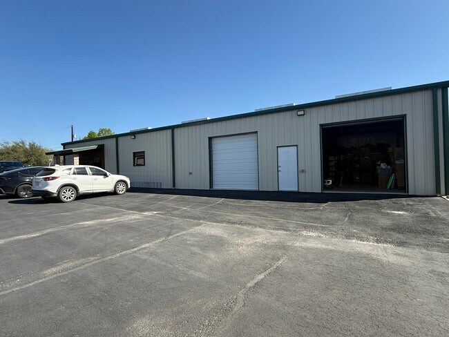 More details for 19942 FM 2252, San Antonio, TX - Industrial for Lease