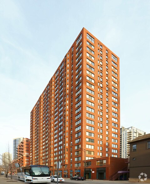 320 W Illinois St, Chicago, IL à louer - Photo du bâtiment - Image 3 de 18