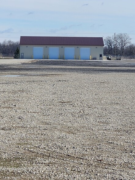 7803 N Ann Arbor Rd, Dundee, MI for sale - Building Photo - Image 2 of 8