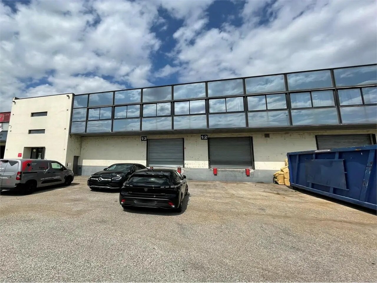 Flex in Genas for sale Building Photo- Image 1 of 13