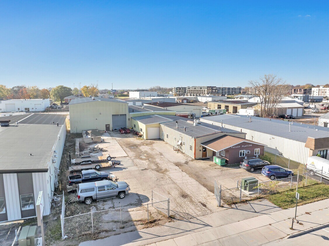 729 Mike McCarthy Way, Green Bay, WI à vendre Photo principale- Image 1 de 4