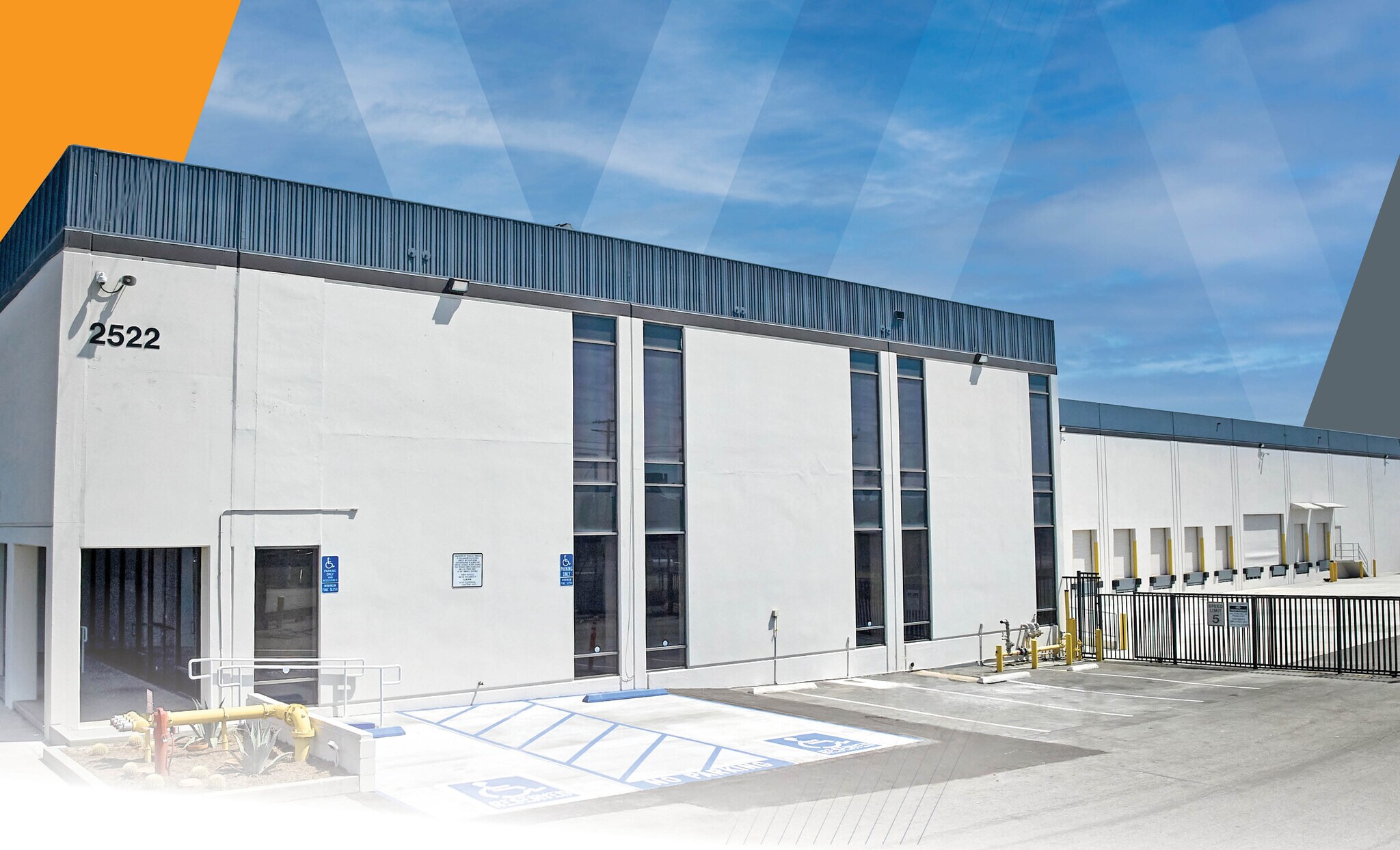 2522 E 37th St, Vernon, CA à louer Photo du bâtiment- Image 1 de 9