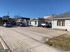 5102 New Jersey Ave, Wildwood, NJ à louer Photo du bâtiment- Image 2 de 7