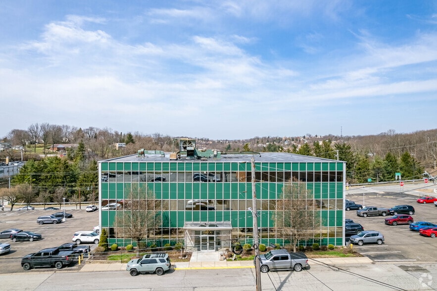 100 Fleet St, Pittsburgh, PA for lease - Building Photo - Image 2 of 10