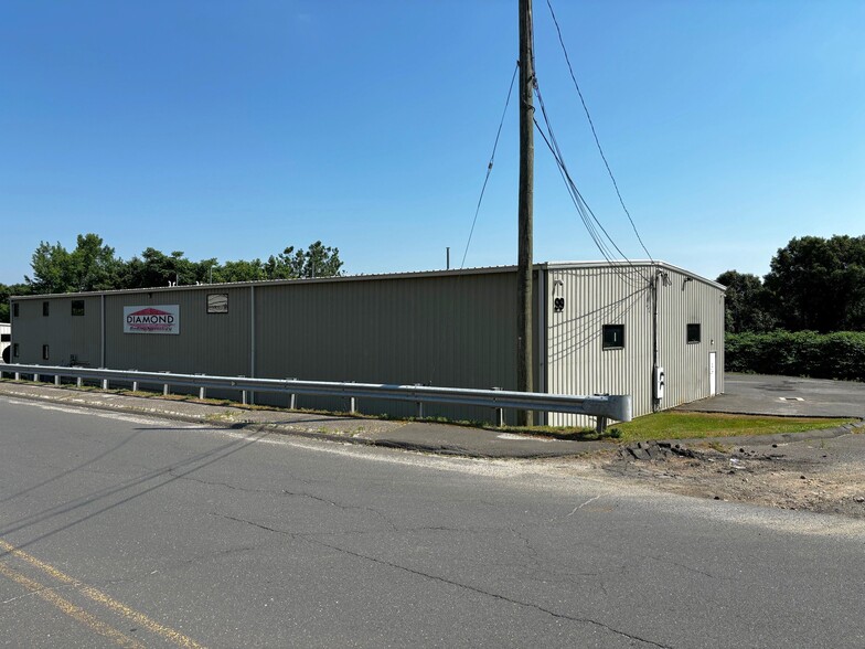 99 Brookside Rd, Waterbury, CT for lease - Building Photo - Image 2 of 2